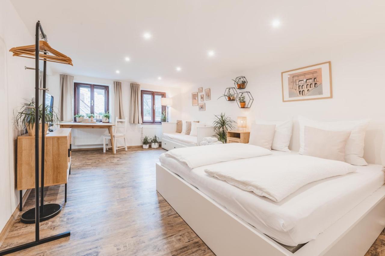 Český Krumlov Konekt Apartment מראה חיצוני תמונה